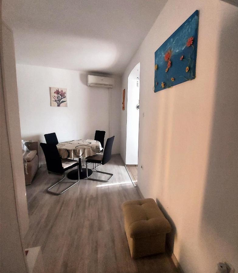 Apartma_Samy 伊佐拉 外观 照片